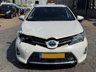 Toyota Auris Touring Sports 1.8 Hybrid Lease Pro picture 2