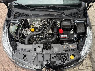 Renault Clio Estate 0.9 TCe Limited picture 8