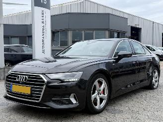 krockskadad bil auto Audi A6 Limousine 45 TFSI Sport S line edition 2019/1