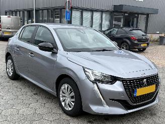 Peugeot 208 1.2 PureTech Active picture 3