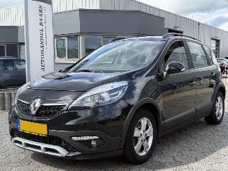 Voiture accidenté Renault Scenic 1.2 TCe Bose 2014/6