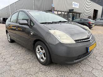 Toyota Prius 1.5 VVT-i Comfort picture 3