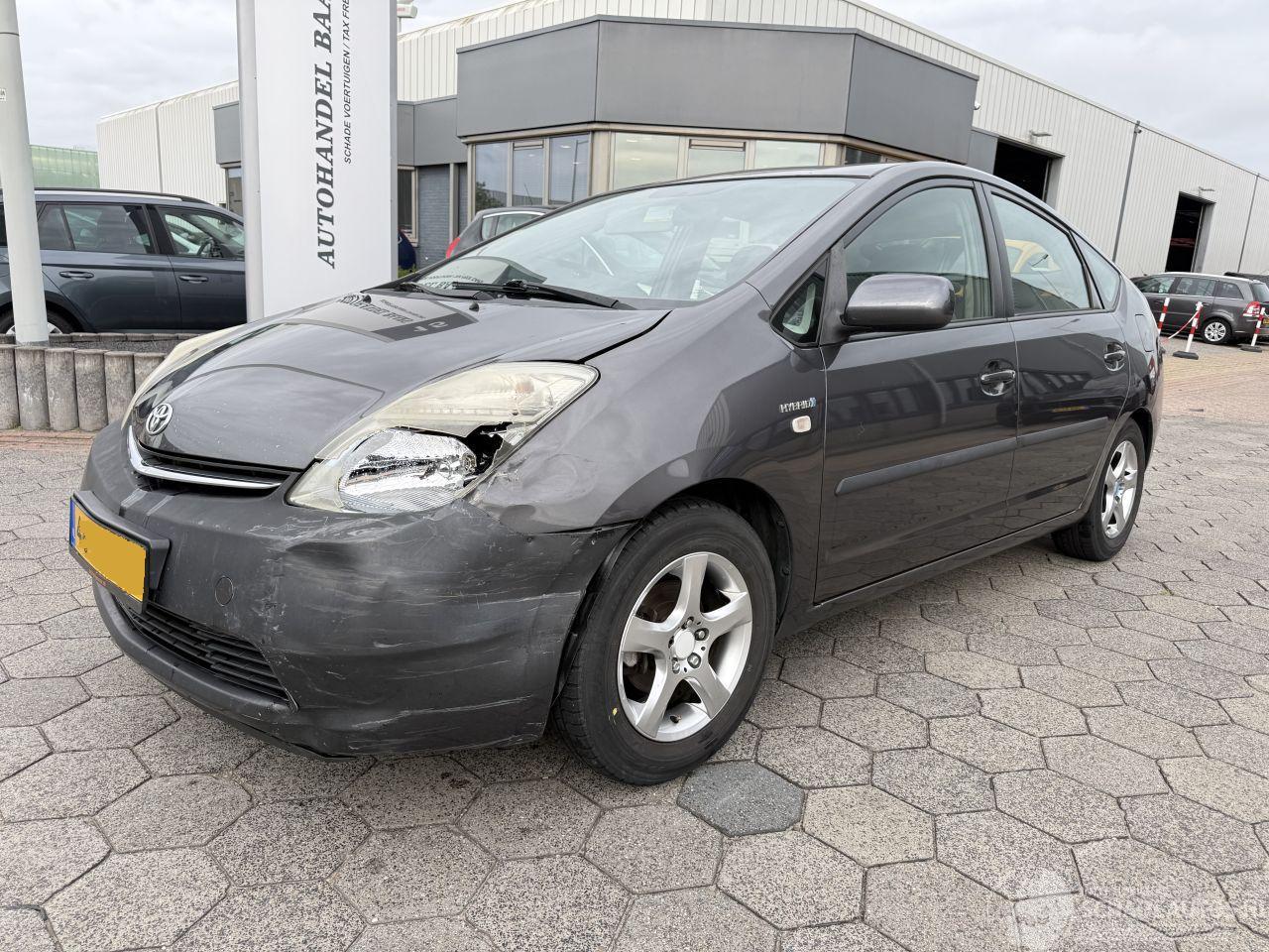 Toyota Prius 1.5 VVT-i Comfort
