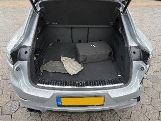 Porsche Cayenne Coupé 3.0 E-Hybrid picture 12