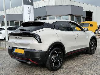 Coche accidentado Alfa Romeo Junior 1.2 Turbo Hybrid Ibrida Speciale 2025/9