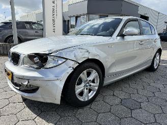 Voiture accidenté BMW 1-serie 118i Automaat Business Line 2008/8