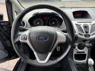 Ford Fiesta 1.4 Trend picture 14