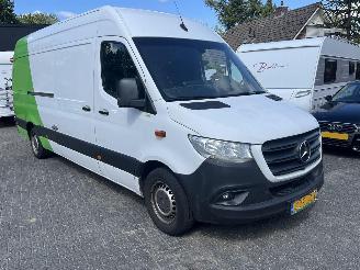 krockskadad bil bedrijf Mercedes Sprinter 316 CDI L3H2 MAXI XXL AIRCO NAVI CAMERA. 2019/9