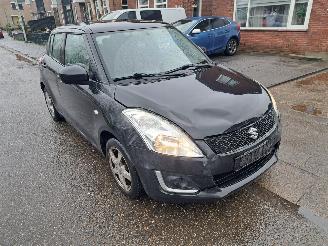skadebil auto Suzuki Swift 1.2i comfort eass 2016/2