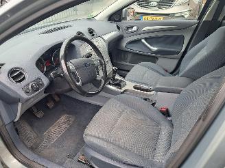 Ford Mondeo 2.0i picture 3