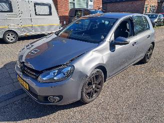 Volkswagen Golf 1.4TSI automaat highline picture 2