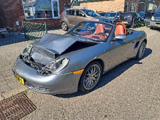 skadebil auto Porsche Boxster 2.7 automaat cabrio 2001/10
