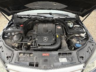 Mercedes C-klasse 180 CGI BlueEfficiency Business AVANTGARDE picture 15