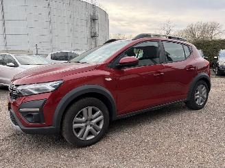 Dacia Sandero Stepway 1.0 TCe 90 Comfort AIRCO CRUISE PDC picture 2