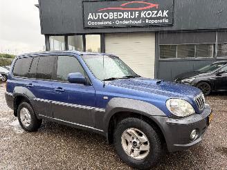 damaged passenger cars Hyundai Terracan 2.9 CRDI LUXE 4x4 AIRCO 2004/1