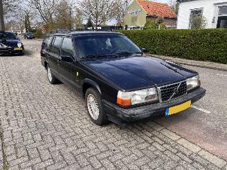 damaged passenger cars Volvo 940 2.3 I.C.Polar Combi 1996/1