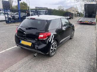 Citroën DS3 1.2 VTi Chic picture 3