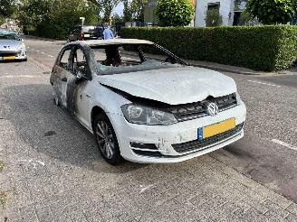 Uttjänta bilar auto Volkswagen Golf 1.2 TSi 2015/5