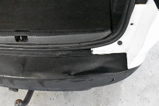 Renault Clio 0.9 TCe Zen picture 12