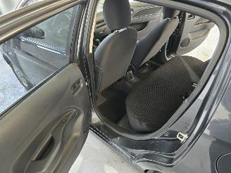 Mitsubishi Space-star 1.0 Intense picture 21