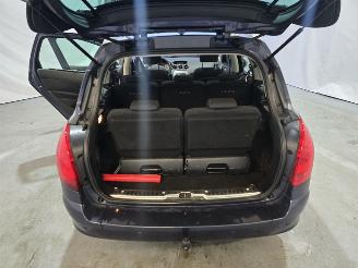 Peugeot 308 1.6 THP XT picture 14