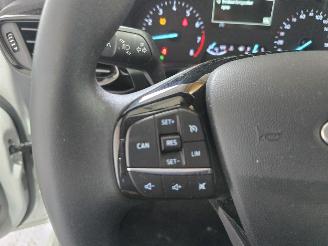 Ford Fiesta 1.0 EcoBoost Connected picture 26