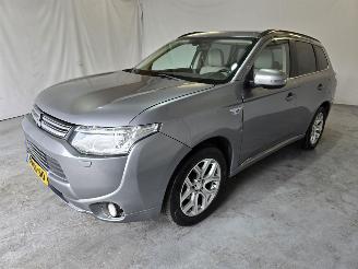 Mitsubishi Outlander 2.0 PHEV Instyle picture 3