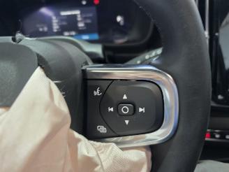 Volvo EX40 Single Motor Extended Range Plus 82 kWh picture 31