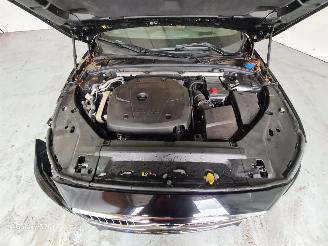 Volvo V-90 2.0 T5 Inscription picture 14