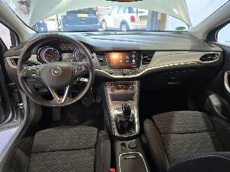 Opel Astra SPORTS TOURER picture 21