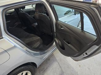 Opel Astra SPORTS TOURER picture 16