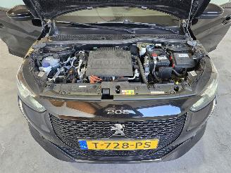 Peugeot e-208 Active Pack 50 kWh picture 15
