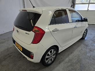 Kia Picanto 1.0 CVVT X-treme picture 7