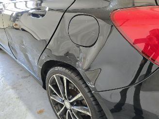 Mercedes A-klasse 180 Prestige picture 13