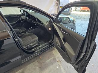 Kia e-Niro Lim. Ed. 64.8 kWh picture 15