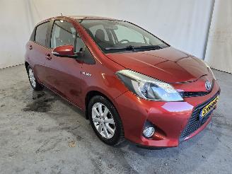 Voiture accidenté Toyota Yaris 1.5 Full Hybrid 2014/4