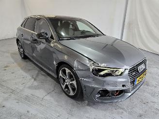 Avarii autoturisme Audi A3 SPORTBACK  1.4 e-tron Amb. PL+ 2015/11