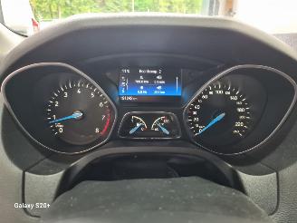 Ford Focus 1.0 Lease Edition picture 33