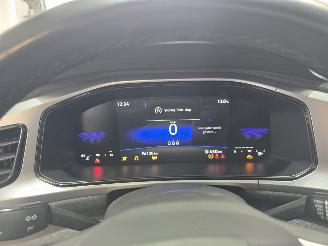 Volkswagen T-Roc 1.0 TSI Life Bns picture 24