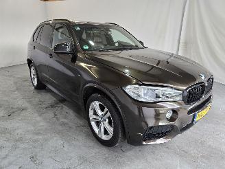 krockskadad bil auto BMW X5 XDRIVE50I 2014/6