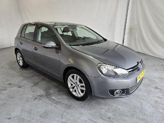 Schadeauto Volkswagen Golf 1.4 TSI Highline 2009/7