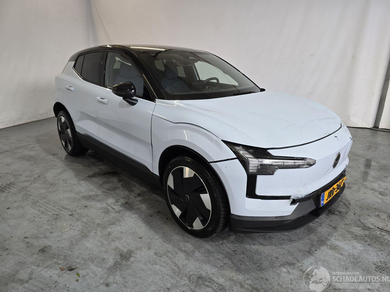Volvo EX30 Single Motor Extended Range Plus 69 kWh