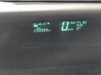 Toyota Prius 1.5 VVT-i picture 21