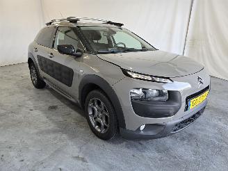 Schadeauto Citroën C4 cactus 1.2 PureTech Business 2015/4