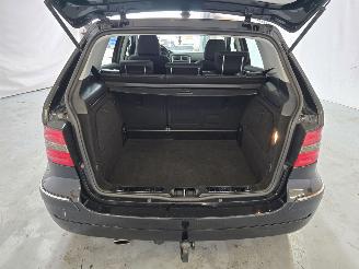 Mercedes B-klasse 150 picture 19