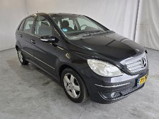 škoda osobní automobily Mercedes B-klasse 150 2007/3