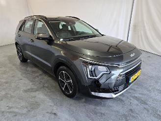 krockskadad bil auto Kia Niro 1.6 GDi H. DynamicL. 2025/8