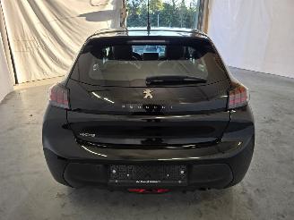 Peugeot 208 1.2 PT Active Pack picture 6