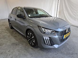 Damaged car Peugeot 208 1.2 PureTech Blue Lease Allure 2025/2