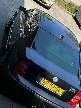 Skoda Superb 2.8 V6 Elegance picture 10
